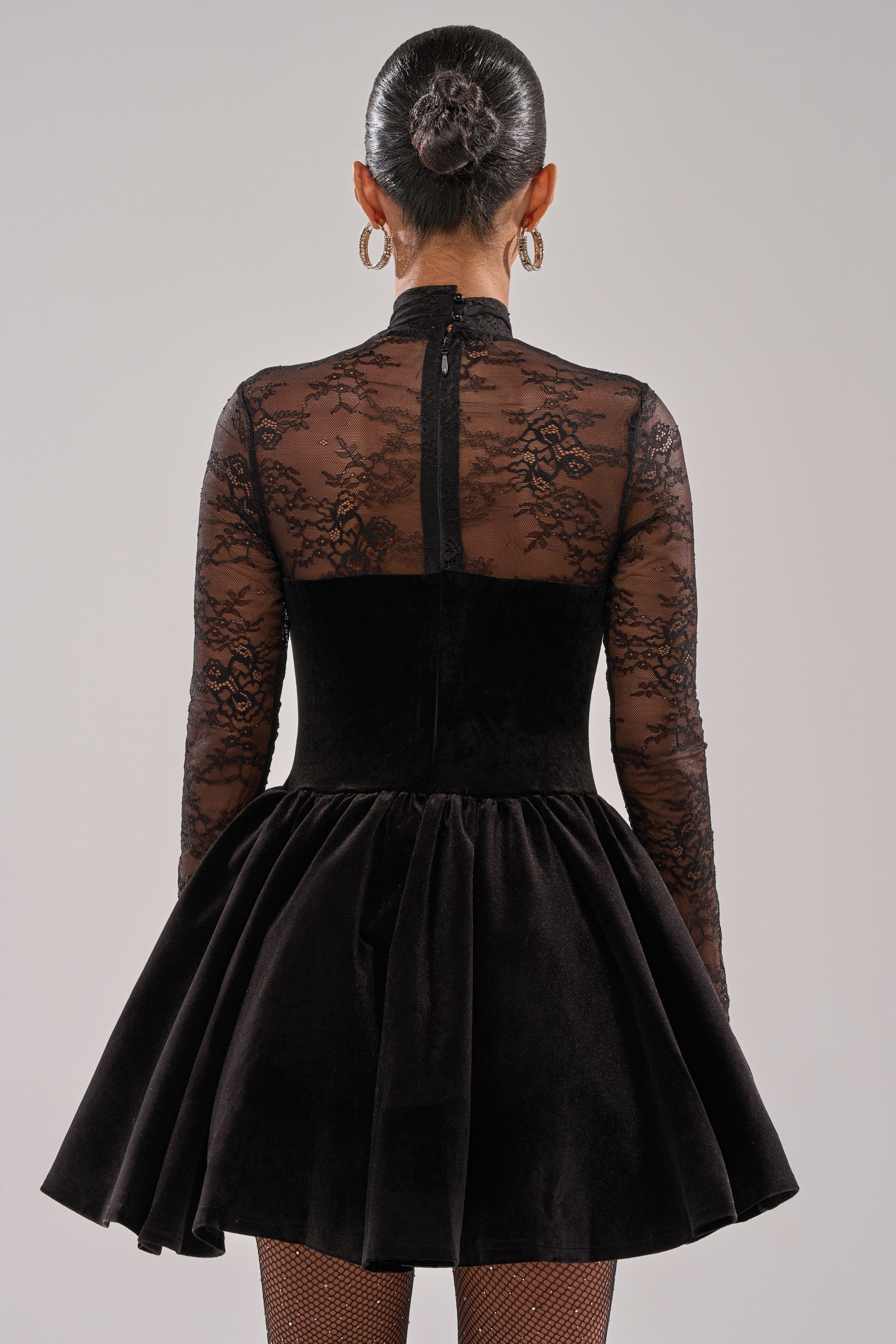 DRESSED TO IMPRESS LACE MINI DRESS