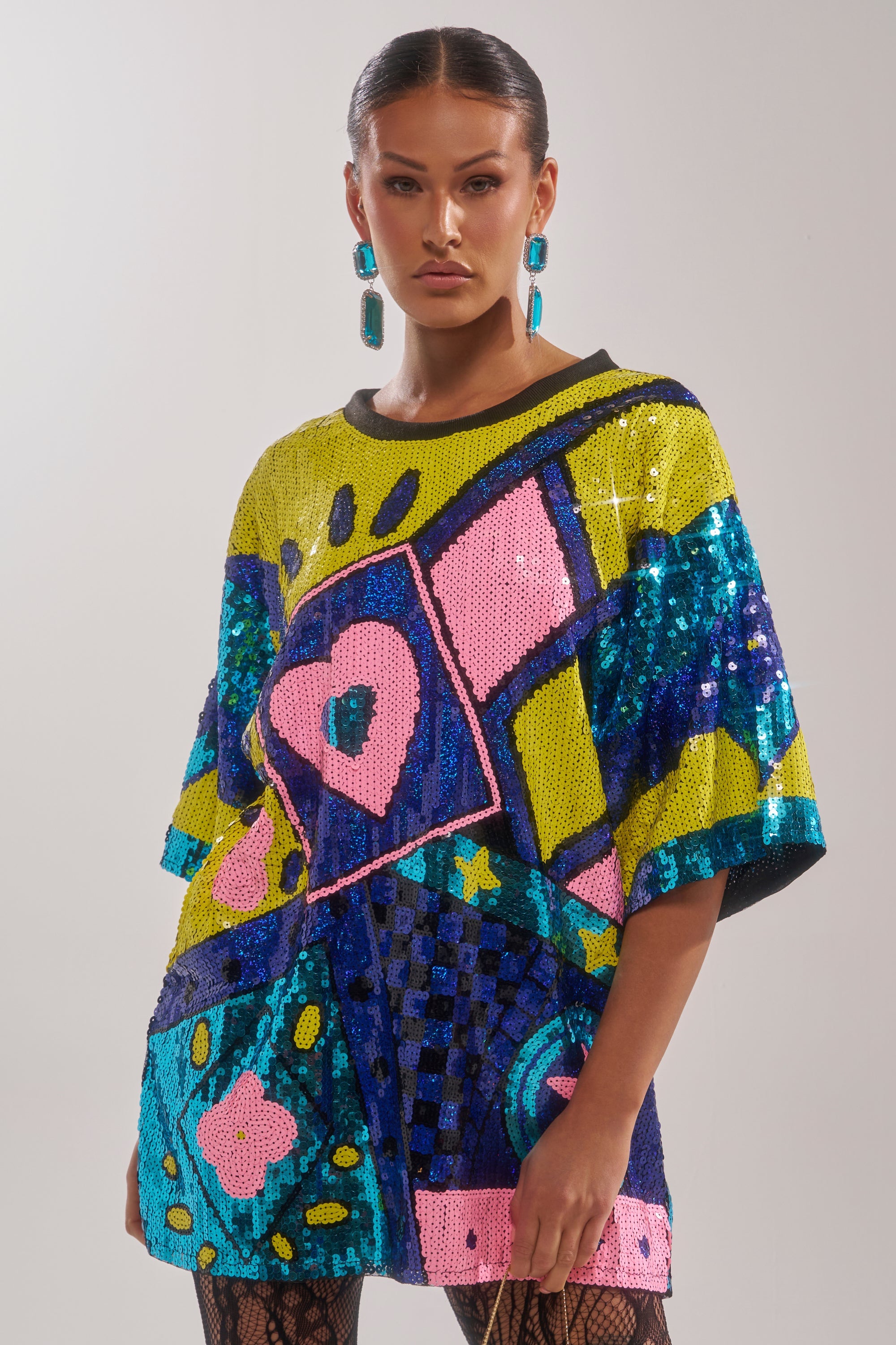 QUEEN OF HEARTS SEQUIN TSHIRT DRESS